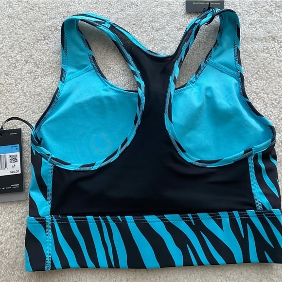 𝅺nwt Nike Sports Bra Dri-Fit Black/Blue Zebra Print Sz M - Picture 2 of 3